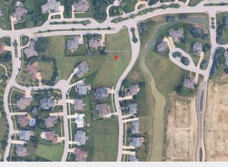 1800 Bramble Trace, Chesterton, IN 46304