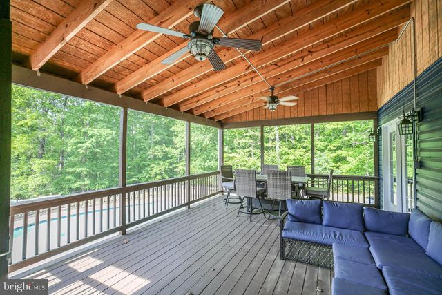 60 RIVER FALLS RD, Fredericksburg, VA 22406