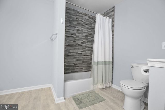 60 RIVER FALLS RD, Fredericksburg, VA 22406
