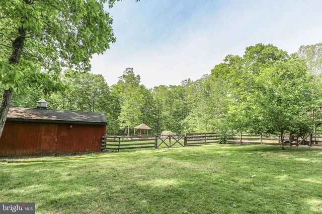 60 RIVER FALLS RD, Fredericksburg, VA 22406