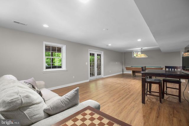 60 RIVER FALLS RD, Fredericksburg, VA 22406