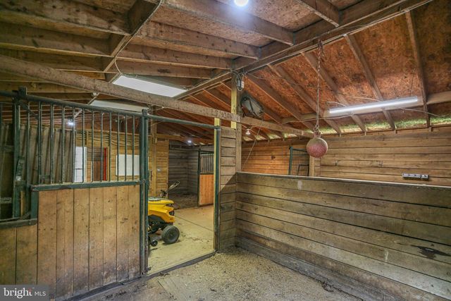 60 RIVER FALLS RD, Fredericksburg, VA 22406