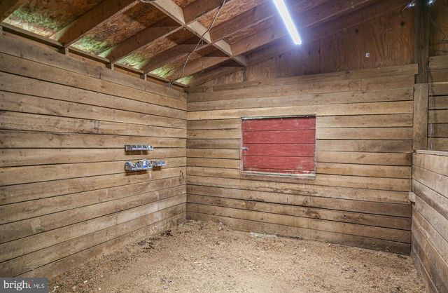 60 RIVER FALLS RD, Fredericksburg, VA 22406