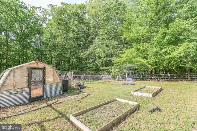60 RIVER FALLS RD, Fredericksburg, VA 22406