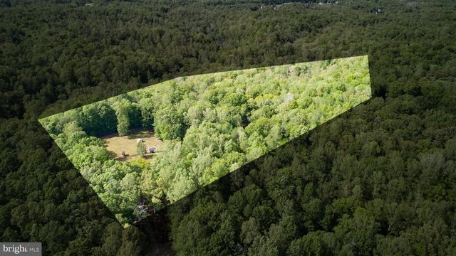 60 RIVER FALLS RD, Fredericksburg, VA 22406