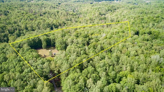 60 RIVER FALLS RD, Fredericksburg, VA 22406