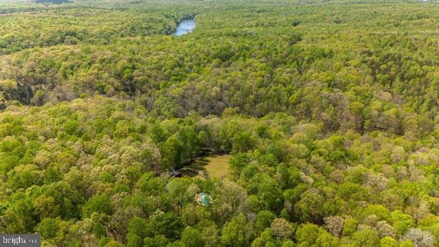 60 RIVER FALLS RD, Fredericksburg, VA 22406