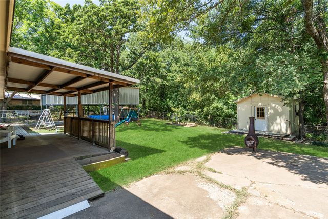 114 S Dugan Street, Bells, TX 75414