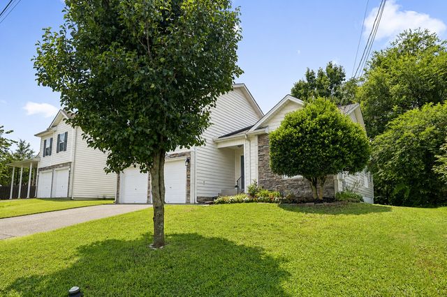 2224 Green Trails Drive, Antioch, TN 37013