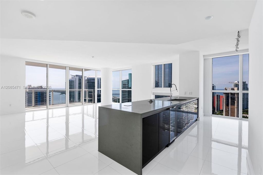 1080 Brickell Avenue 3900-3901, Miami, FL 33131