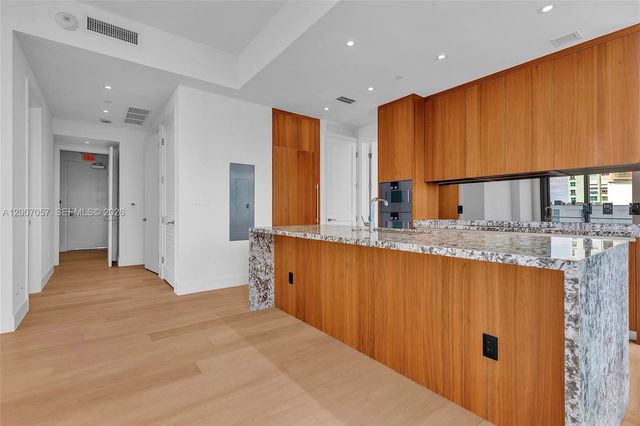 175 SE 25 Road 803, Miami, FL 33129
