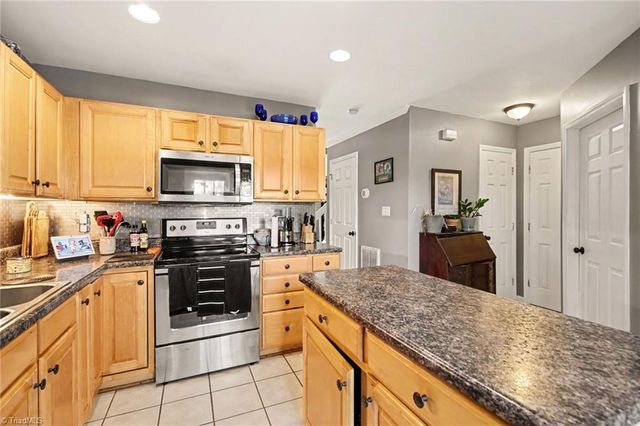 4302 Saint Pauls Lane, Greensboro, NC 27410