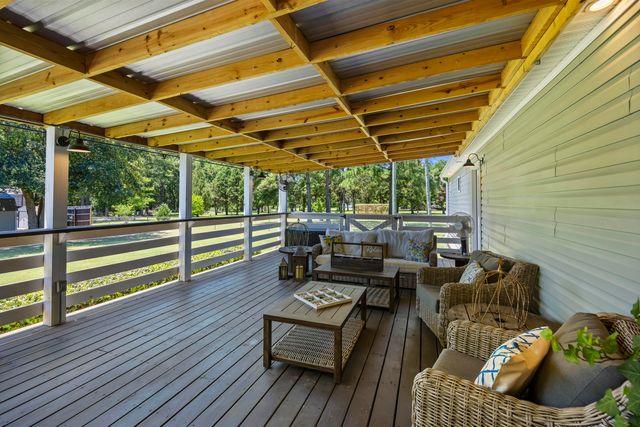 543 Campbell Road, Ridgeville, SC 29472