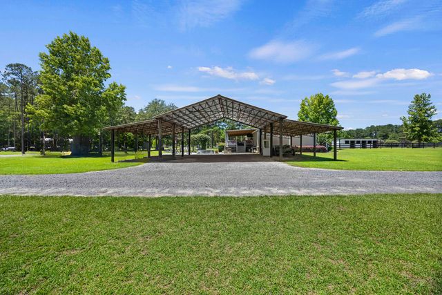 543 Campbell Road, Ridgeville, SC 29472