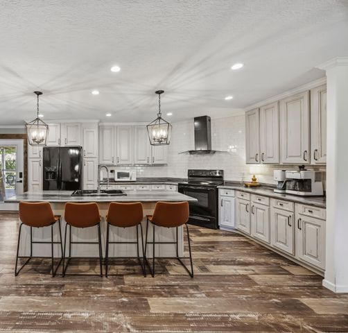 543 Campbell Road, Ridgeville, SC 29472