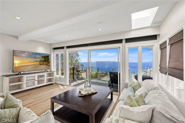 1091 La Mirada, Laguna Beach, CA 92651
