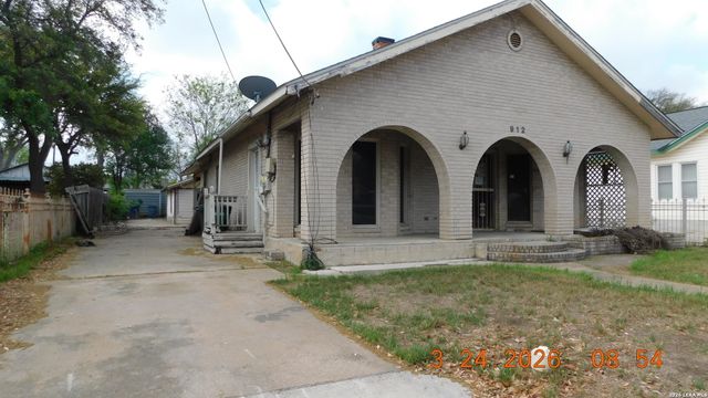 912 Theo, San Antonio, TX 78225