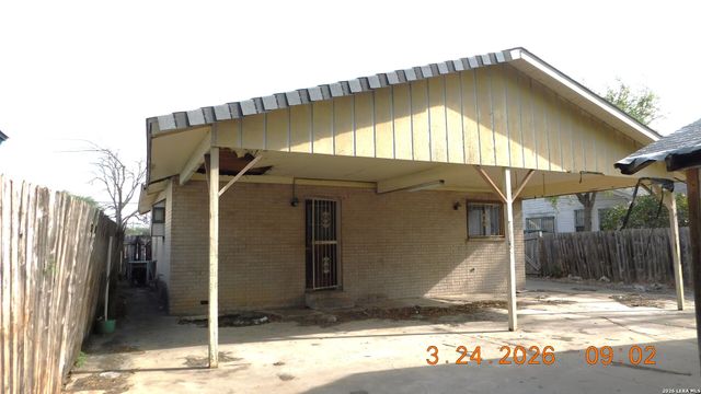 912 Theo, San Antonio, TX 78225