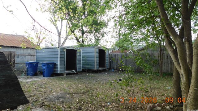 912 Theo, San Antonio, TX 78225