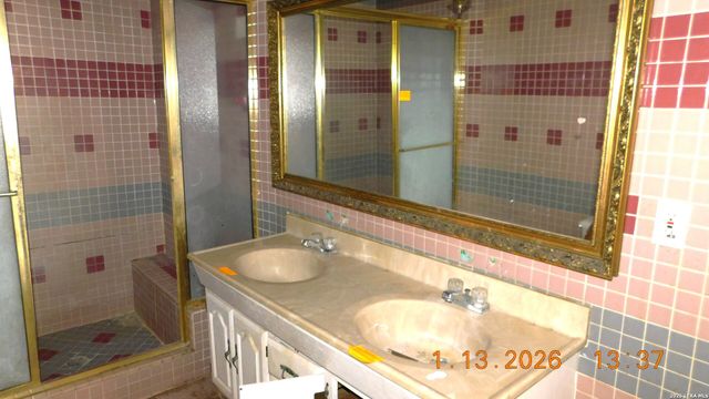 912 Theo, San Antonio, TX 78225