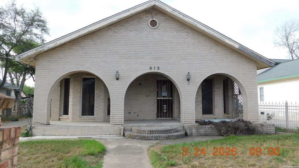 912 Theo, San Antonio, TX 78225