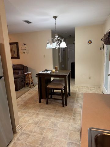 917 Leach Street, Kilgore, TX 75662