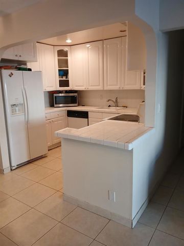 6243 Bay Club Drive 2, Fort Lauderdale, FL 33308