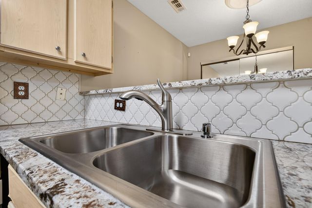 188 Midland Parkway 103, Summerville, SC 29485