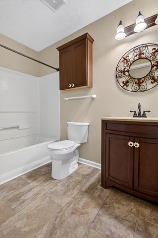 188 Midland Parkway 103, Summerville, SC 29485