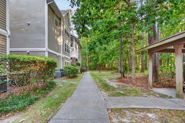 188 Midland Parkway 103, Summerville, SC 29485