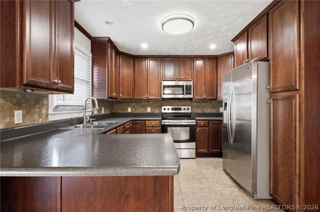 3720 Souchak Drive, Hope Mills, NC 28348