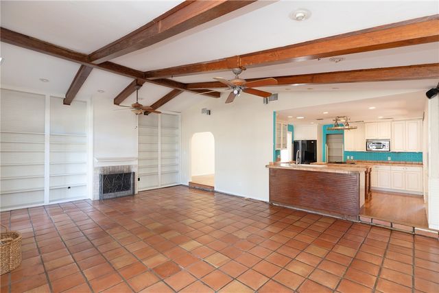 534 Harrison St, Corpus Christi, TX 78404