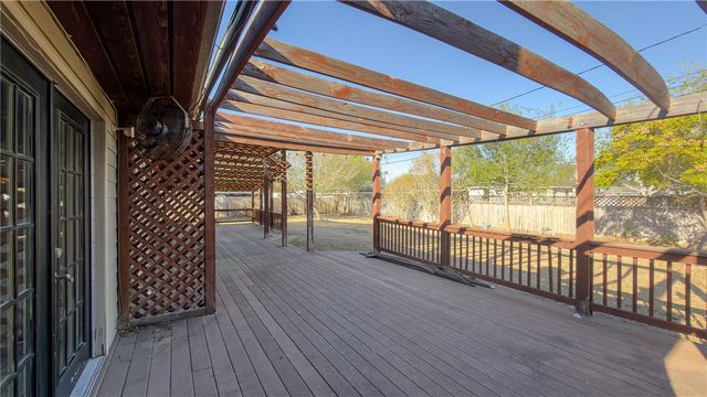 534 Harrison St, Corpus Christi, TX 78404