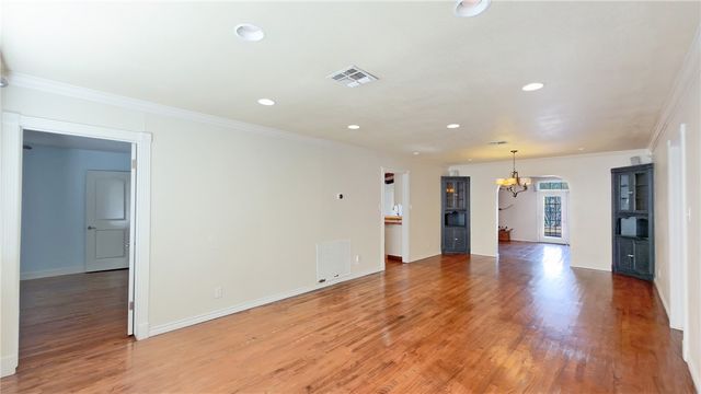 534 Harrison St, Corpus Christi, TX 78404