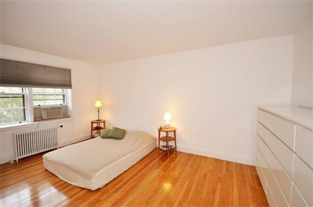 8 Kilsyth Ter 44, Boston, MA 02135