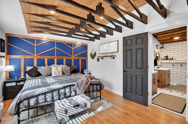 11260 Monclova Road, Monclova, OH 43542