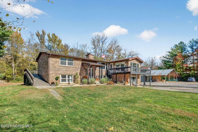 11260 Monclova Road, Monclova, OH 43542