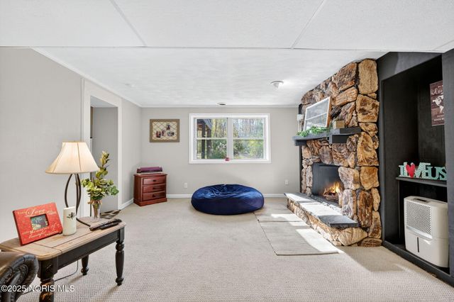 11260 Monclova Road, Monclova, OH 43542