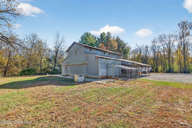 11260 Monclova Road, Monclova, OH 43542