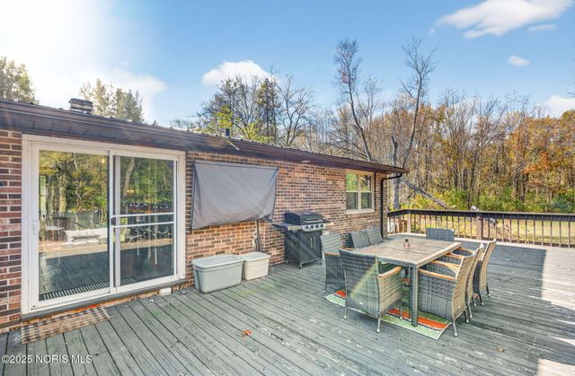 11260 Monclova Road, Monclova, OH 43542