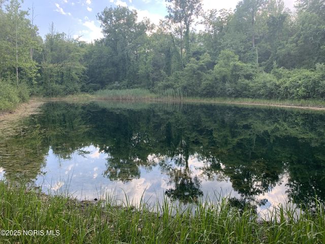 11260 Monclova Road, Monclova, OH 43542