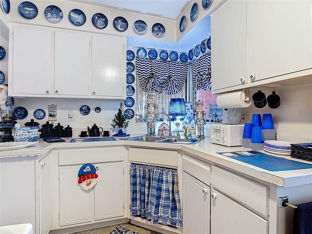 1148 BRIARWOOD AVENUE, Deltona, FL 32725