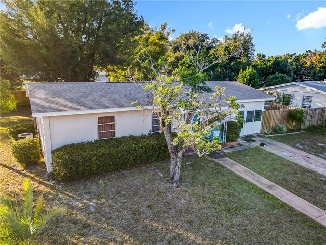 1148 BRIARWOOD AVENUE, Deltona, FL 32725