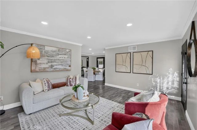 843 W Francis, Corona, CA 92882