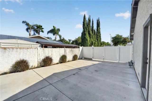 843 W Francis, Corona, CA 92882