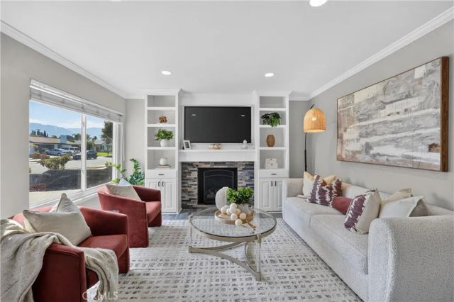 843 W Francis, Corona, CA 92882