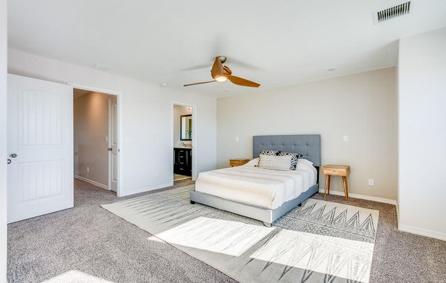 124 Peregrino Trail, Sunland Park, NM 88008