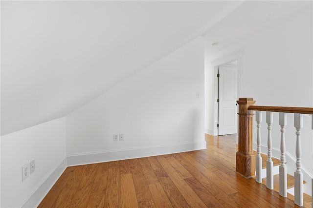 21 Elm Street, Newport, RI 02840