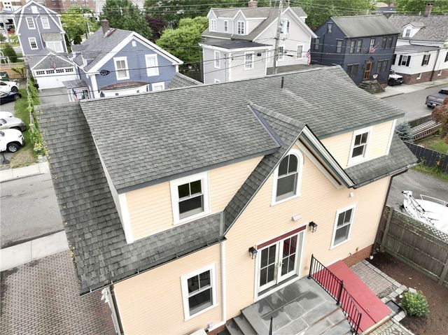 21 Elm Street, Newport, RI 02840