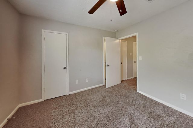 14922 Spring Lake Drive, Houston, TX 77070